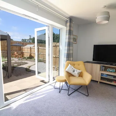 Holiday home Hall View *